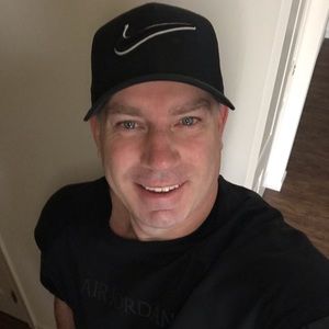 Meet your Posher, Todd